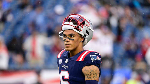 Christian Gonzalez was named the AFC Defensive Rookie of the Month for September.